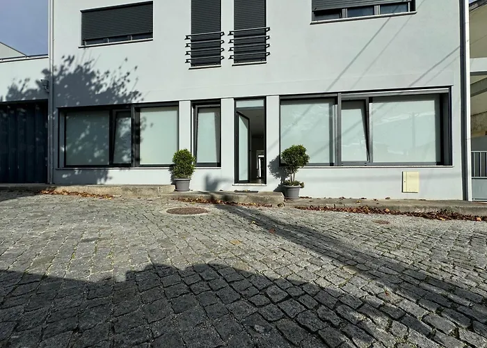 Pilares Do Caminho Marinhas (Braga)