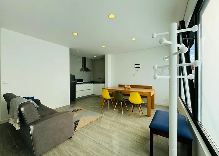 Pilares Do Caminho * Marinhas (Braga)